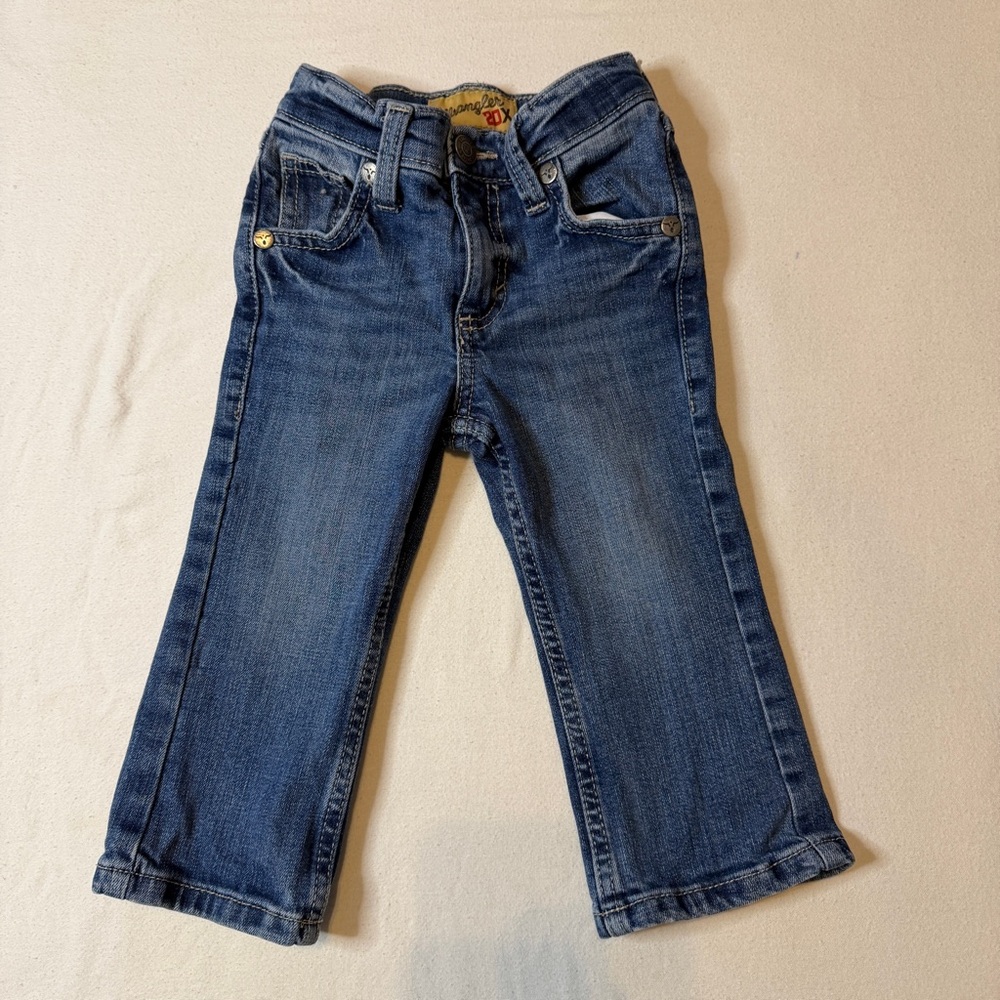 Wrangler‎ Kids 20X Classic Blue Jeans Kids 2T Slim